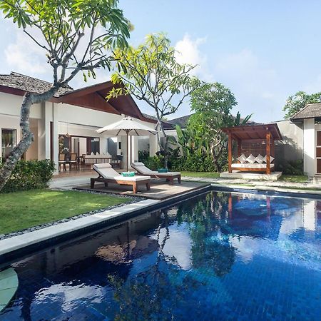Ghana Villa Seminyak By Pramana Villas Extérieur photo