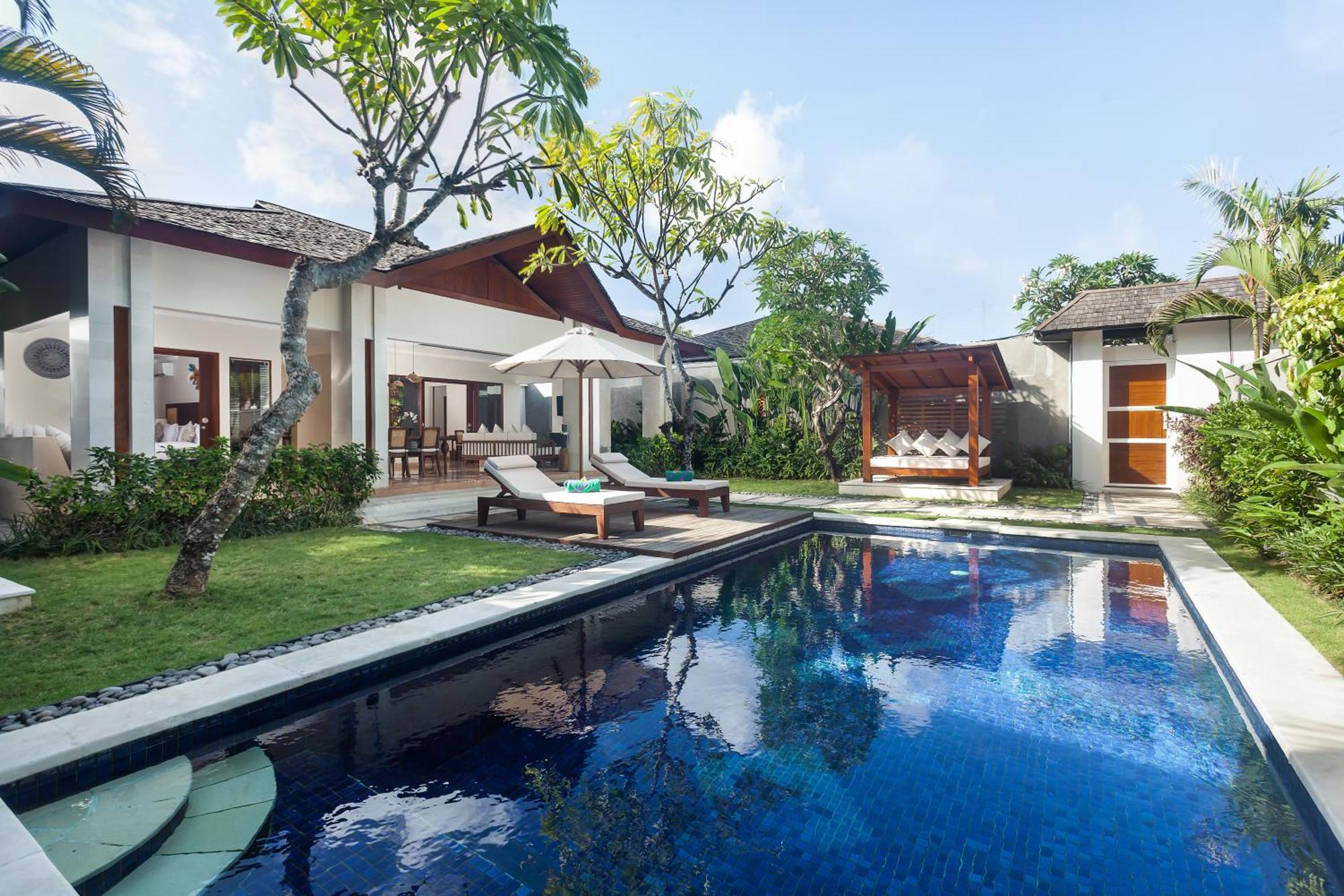 Ghana Villa Seminyak By Pramana Villas Extérieur photo