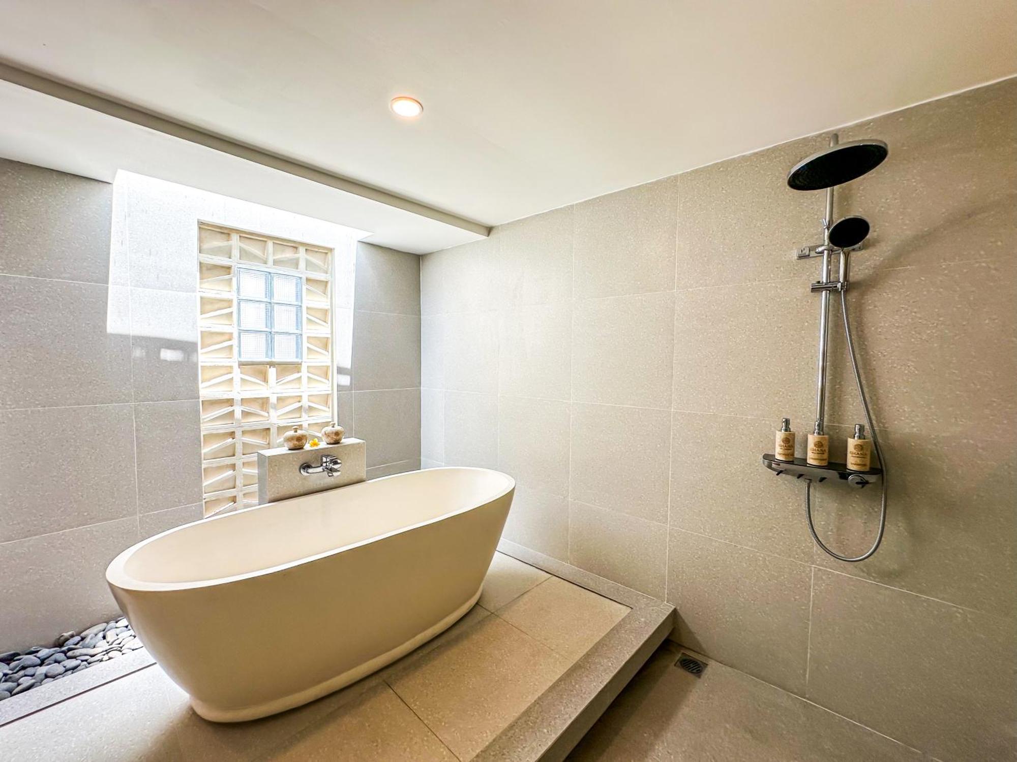 Ghana Villa Seminyak By Pramana Villas Extérieur photo
